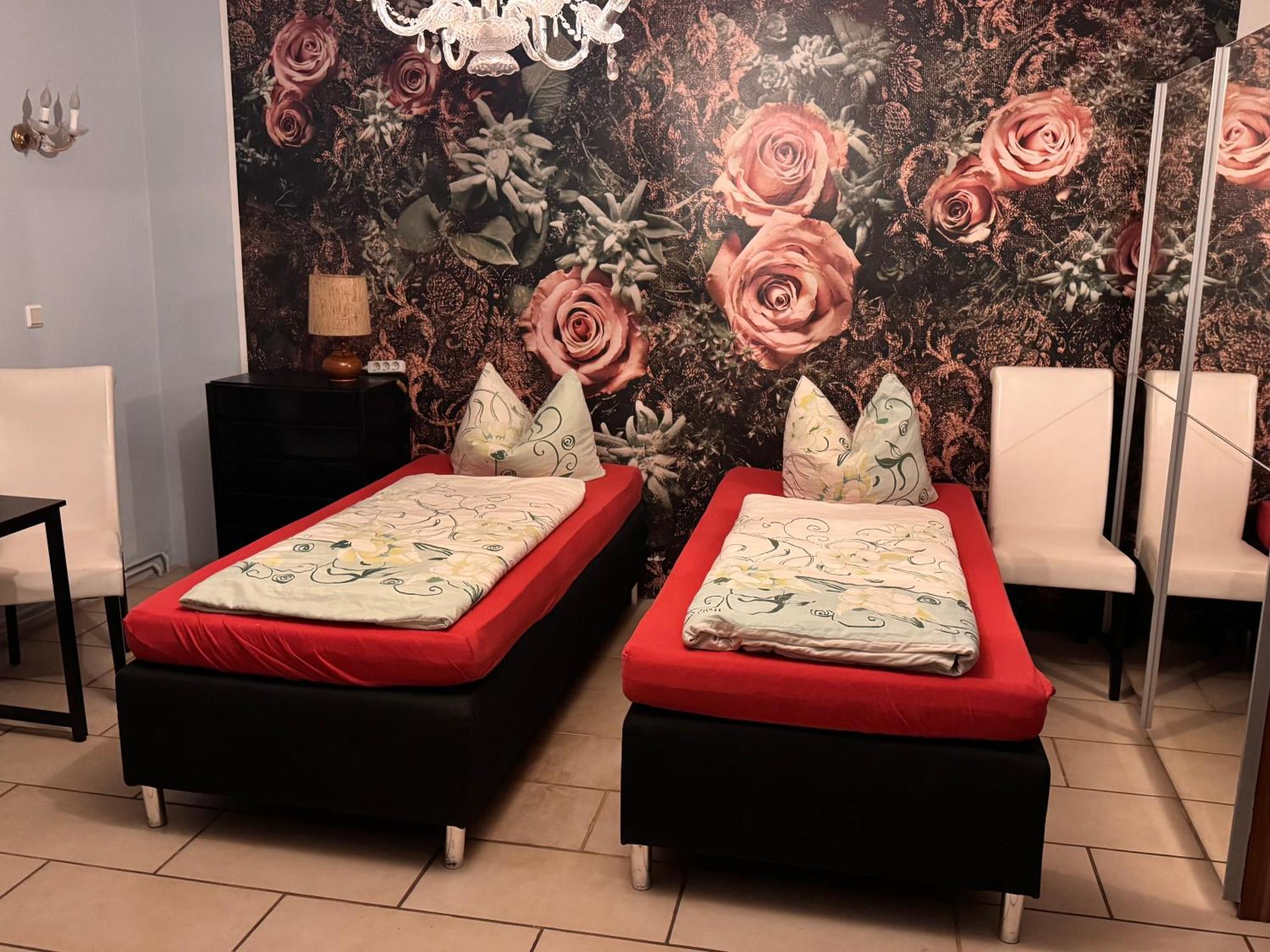 Bauernhof Privatzimmer Hortus Sandrine Gemeinschaftsbad Free Wifi Hausbreitenbach المظهر الخارجي الصورة