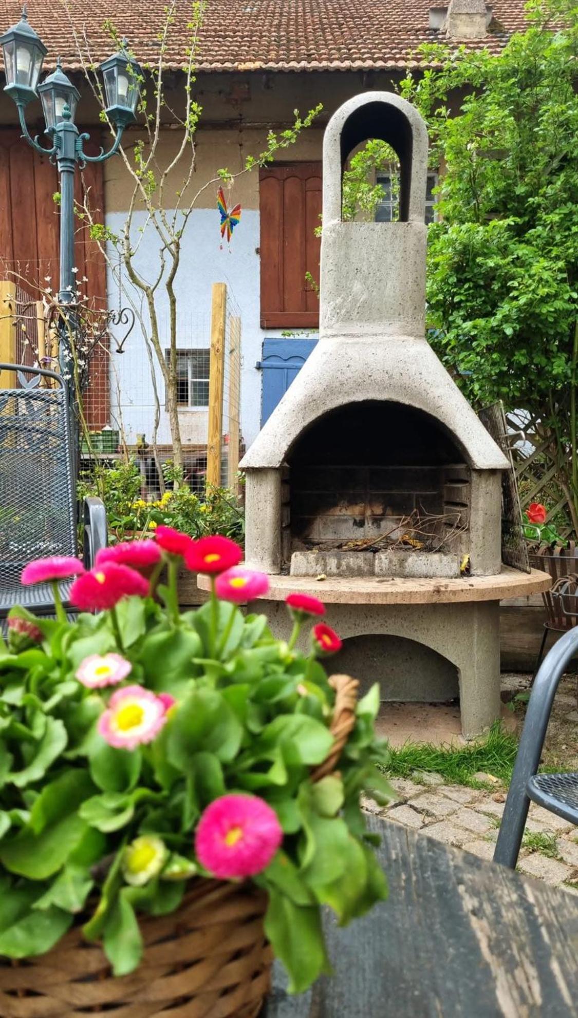 Bauernhof Privatzimmer Hortus Sandrine Gemeinschaftsbad Free Wifi Hausbreitenbach المظهر الخارجي الصورة